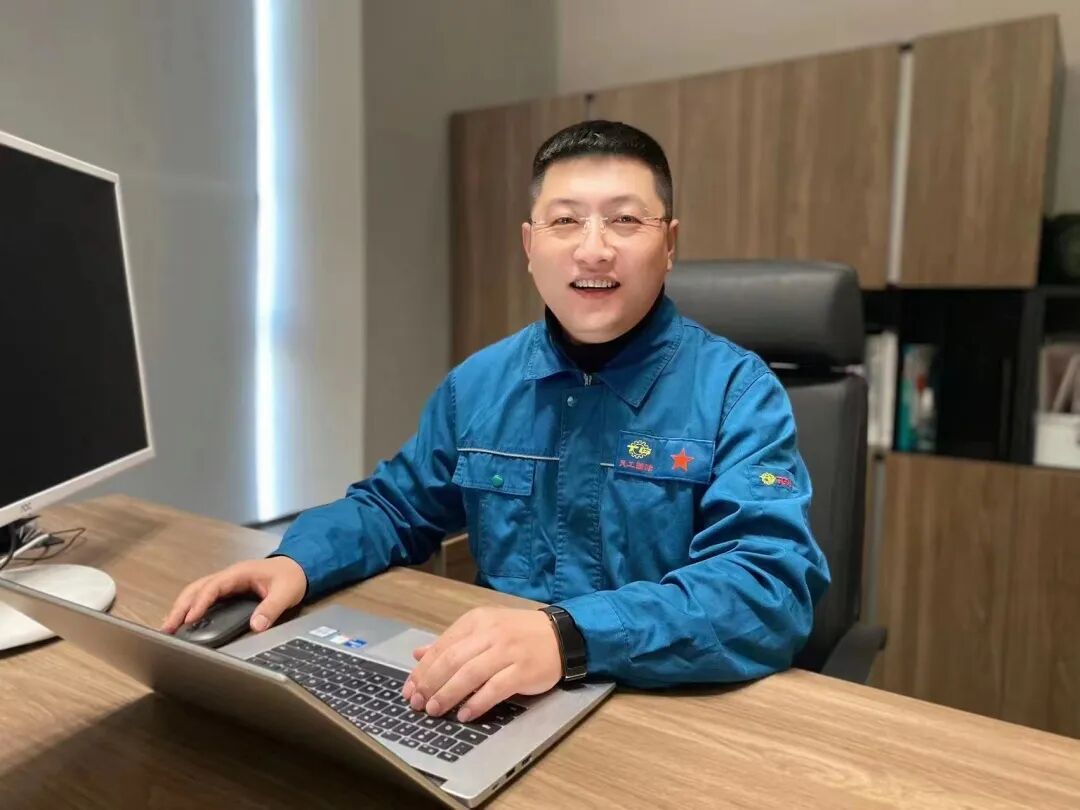 媒体聚焦｜人民网报道华德员工：助力“中国智造”，诠释大国工匠精神