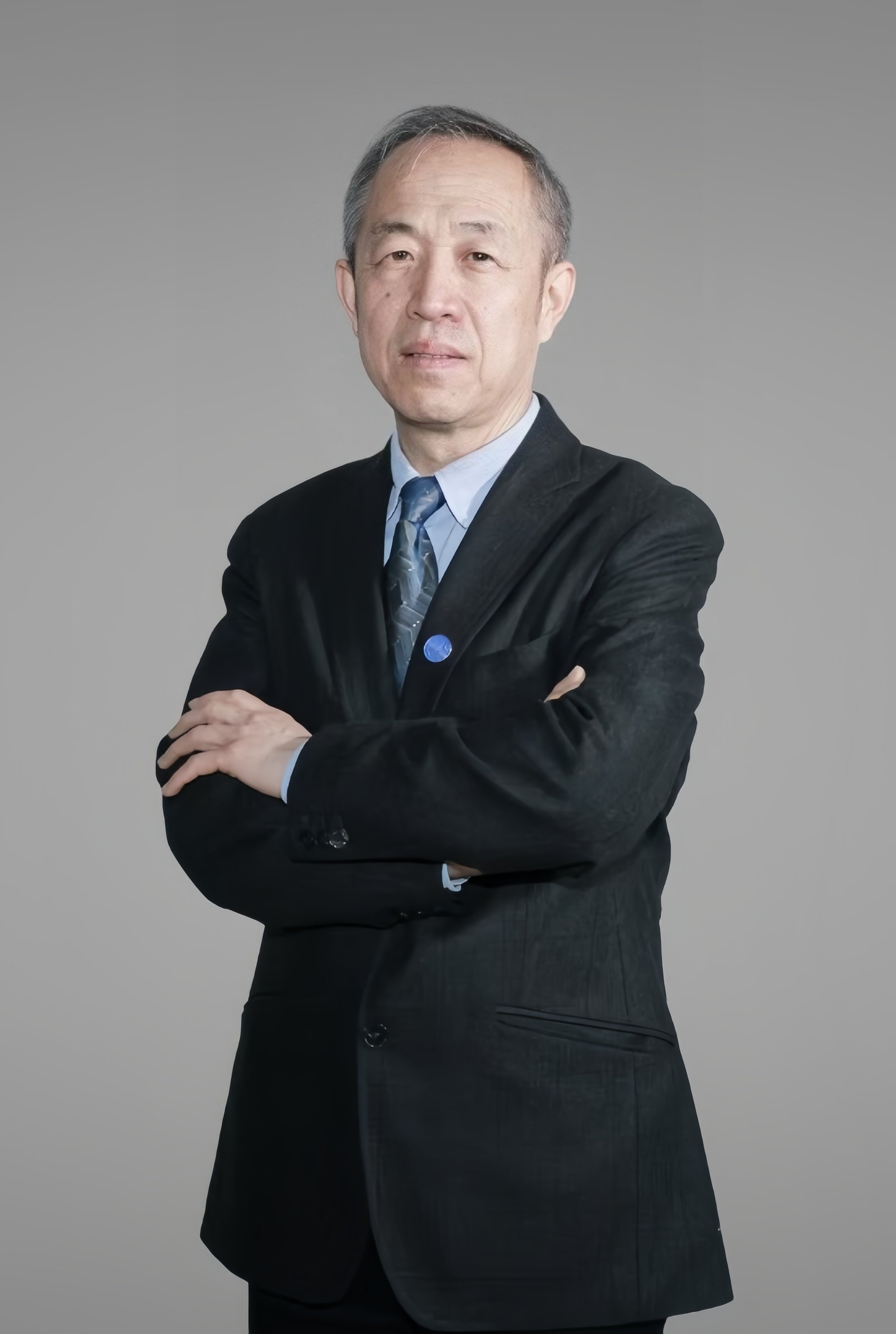 吴士平